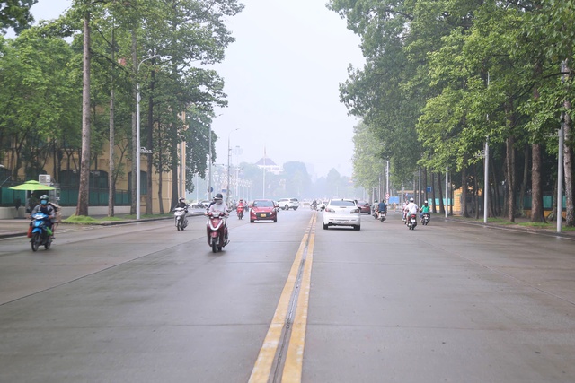 Hà Nội sẽ xử lý triệt để ô nhiễm không khí nội đô trước năm 2035 - Ảnh 2.