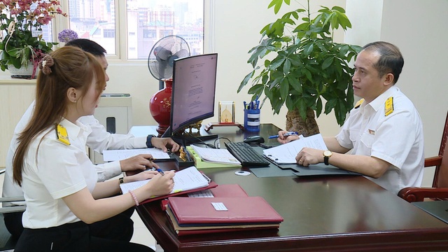 Đề xuất công chức thuế được hỗ trợ thêm 100% lương, không bị tính thuế thu nhập - Ảnh 1.