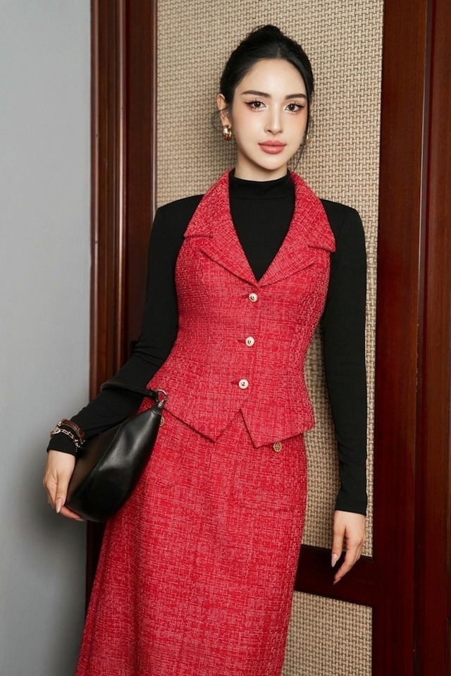 Thiết kế dạ tweed tạo điểm nhấn cá nhân cho nàng hiện đại- Ảnh 2. Thiết kế dạ tweed tạo điểm nhấn cá nhân cho nàng hiện đại- Ảnh 2.