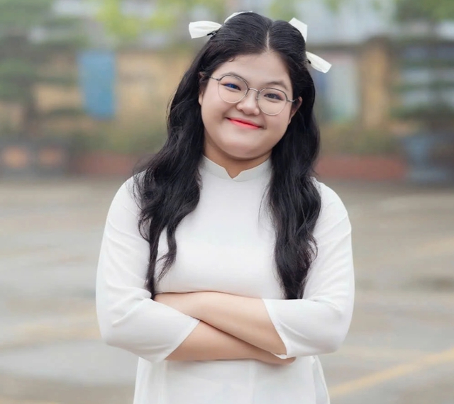 Ngủ quên, đến khi thầy gọi mới biết mình là thủ khoa khối A00
