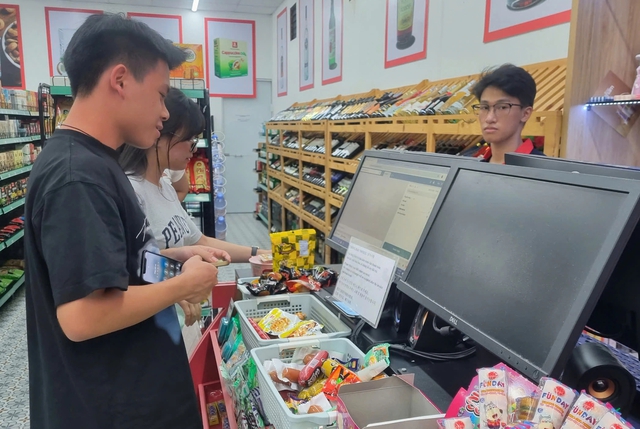 Đề xuất hộ kinh doanh bắt buộc phải đăng ký tài khoản ngân hàng để kinh doanh- Ảnh 1. Đề xuất hộ kinh doanh bắt buộc phải đăng ký tài khoản ngân hàng để kinh doanh- Ảnh 1.
