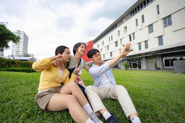 Tìm hiểu lộ trình chuyển tiếp đại học hiệu quả tại Hội thảo thông tin RMIT Tìm hiểu lộ trình chuyển tiếp đại học hiệu quả tại Hội thảo thông tin RMIT