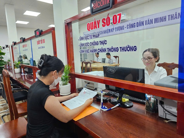 TP.HCM: Trung tâm phục vụ hành chính công xã Hòa Hội vận hành hiệu quả- Ảnh 2.