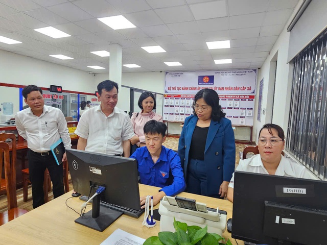 TP.HCM: Trung tâm phục vụ hành chính công xã Hòa Hội vận hành hiệu quả- Ảnh 5.
