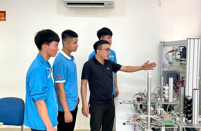 Điểm mới xét tuyển 2025: Thí sinh đăng ký CĐ cùng lúc với ĐH trên hệ thống Điểm mới xét tuyển 2025: Thí sinh đăng ký CĐ cùng lúc với ĐH trên hệ thống