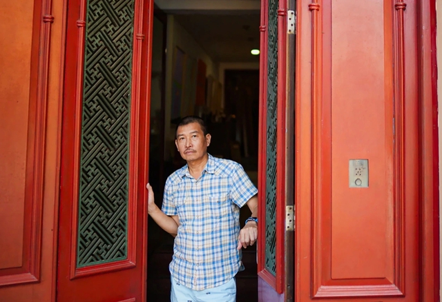 Tối giản - 'dấu vân tay' của họa sĩ Lê Thiết Cương - Ảnh 2.