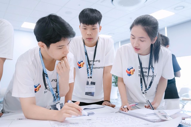 Samsung công bố Top 50 cuộc thi Samsung Solve for Tomorrow 2025
