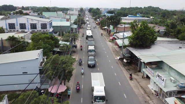 Sửa cao tốc, phà Cát Lái ùn ứ hướng Đồng Nai đi TP.HCM- Ảnh 3.