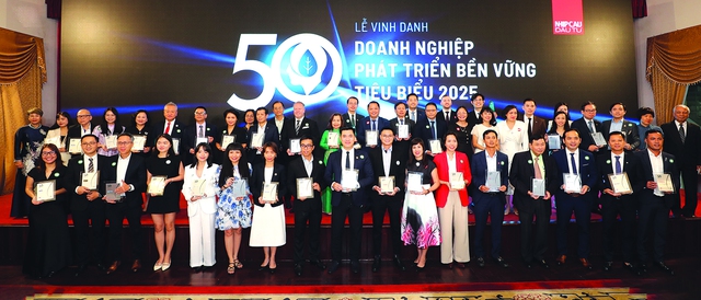 Liên tiếp được vinh danh ESG, Nam Long củng cố vị thế DN phát triển bền vững