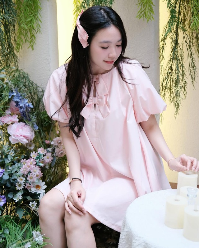 Nghệ thuật phối đồ tạo điểm nhấn với phụ kiện nơ- Ảnh 3.