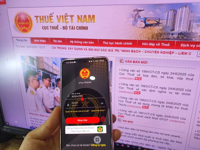 Thủ tục khai quyết to&aacute;n thuế thu nhập c&aacute; nh&acirc;n trực tiếp như thế n&agrave;o? - Ảnh 2.