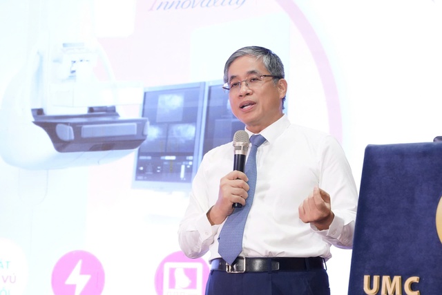 Bệnh viện Đại học Y Dược TP.HCM triển khai máy X-quang vú 3D công nghệ cao