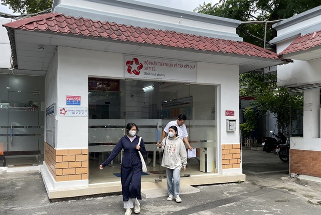 Bỏ xin phép quảng cáo khám chữa bệnh, hậu kiểm nghiêm ngặt thế nào? Bỏ xin phép quảng cáo khám chữa bệnh, hậu kiểm nghiêm ngặt thế nào?