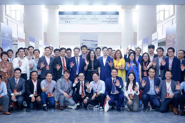 Diễn đàn Trí thức trẻ Việt Nam toàn cầu: Khơi thông nguồn lực trí thức trẻ- Ảnh 1. Diễn đàn Trí thức trẻ Việt Nam toàn cầu: Khơi thông nguồn lực trí thức trẻ- Ảnh 1.