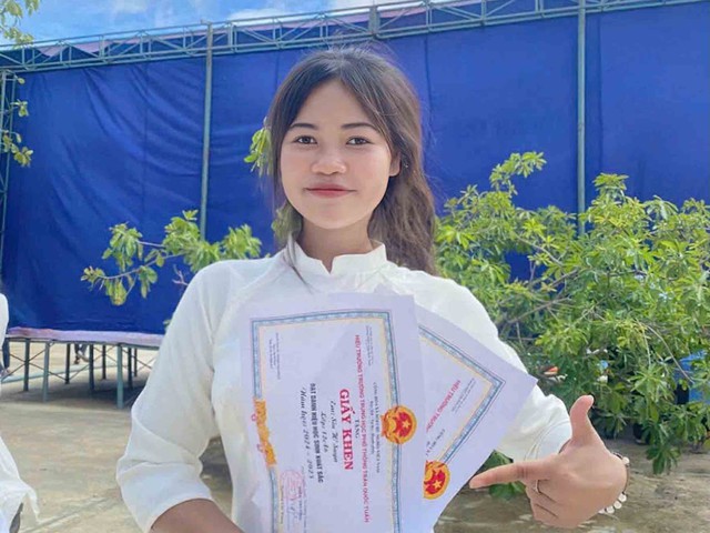 Nghị lực mùa thi: Nữ sinh mồ côi và giấc mơ giảng đường