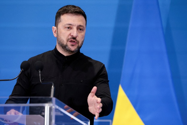 Tổng thống Ukraine đề nghị đàm phán hòa bình với Nga vào tuần sau- Ảnh 1.