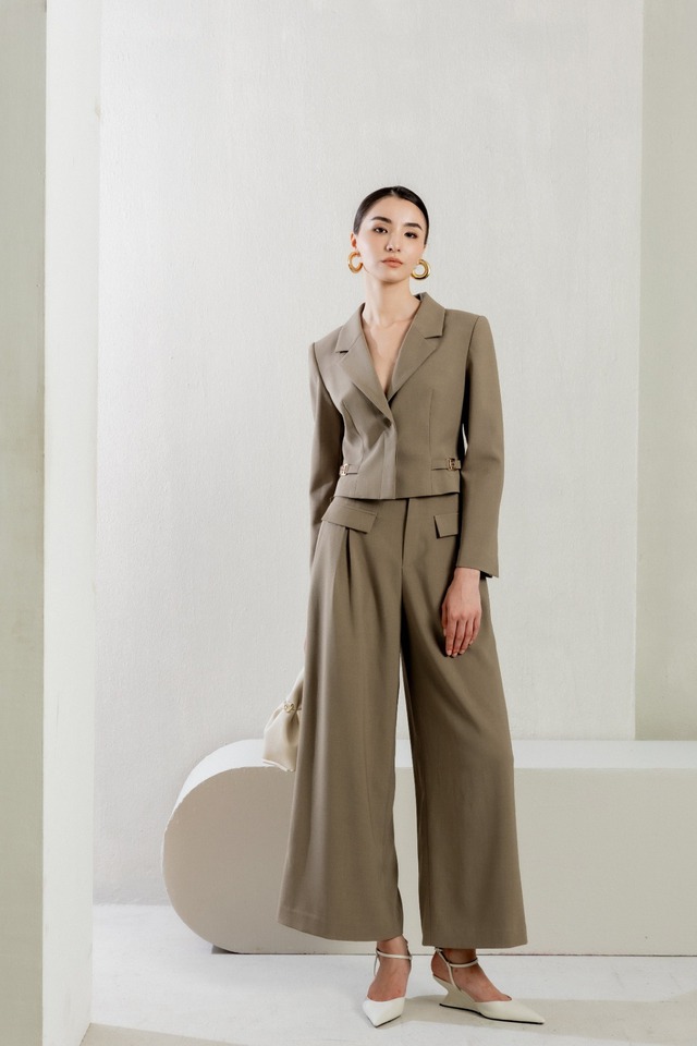 Áo vest dáng ngắn thời thượng cho cô nàng tinh tế- Ảnh 4.