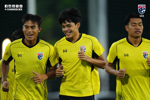 Kh&oacute; cản U.23 Th&aacute;i Lan gi&agrave;nh trọn 3 điểm  - Ảnh 1.