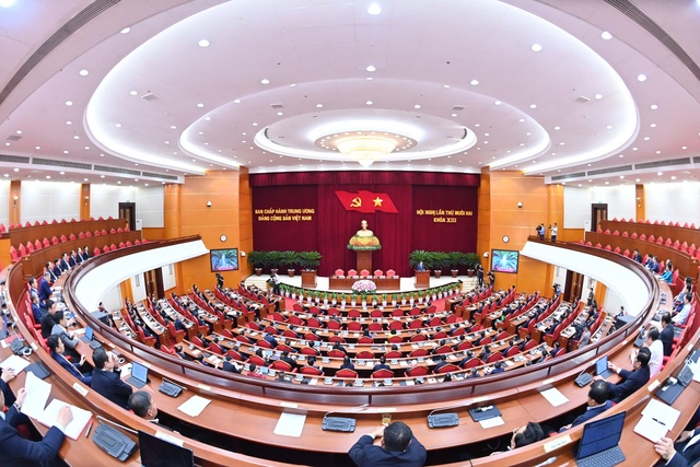 Bế mạc Hội nghị T.Ư lần thứ 12 - Ảnh 2.