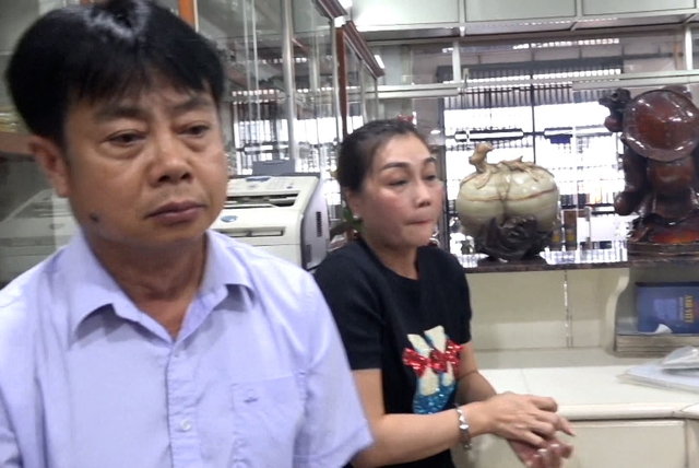 Cà Mau: Hai vợ chồng lừa đảo chiếm đoạt hơn 27 tỉ đồng - Ảnh 1.