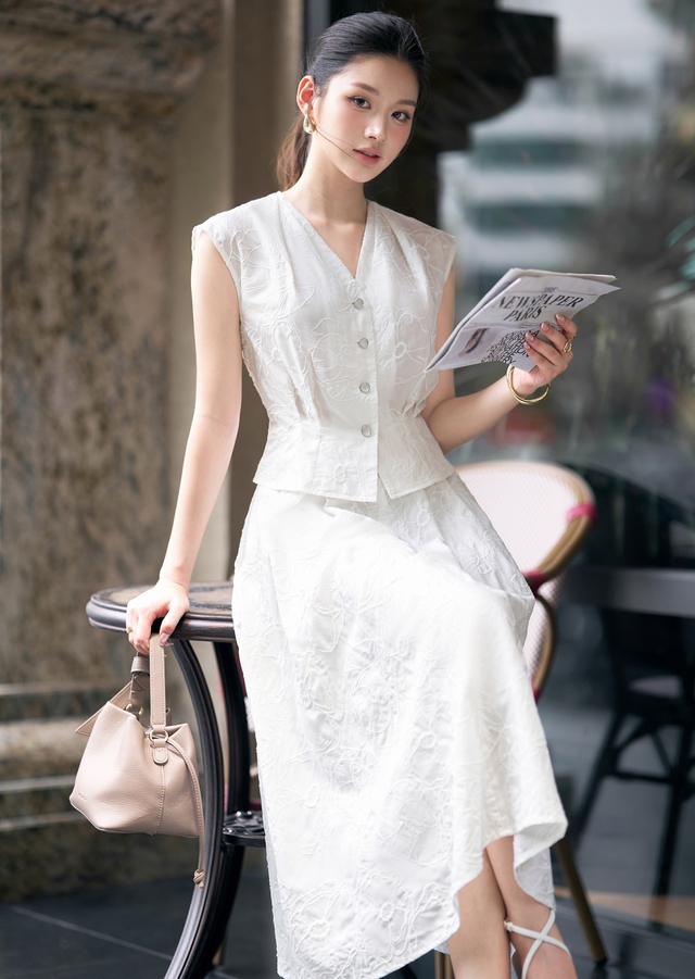 Tôn nét thanh lịch cho diện mạo mùa hè cùng 5 kiểu chân váy này- Ảnh 2.