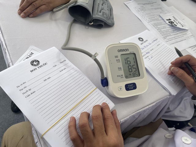 Nhiều bệnh mạn t&iacute;nh được k&ecirc; đơn thuốc ngoại tr&uacute; tr&ecirc;n 30 ng&agrave;y- Ảnh 1.