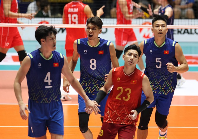 Đội tuyển Việt Nam đánh bại ‘khắc tinh’ Philippines ở chặng 2 giải bóng chuyền SEA V.League Đội tuyển Việt Nam đánh bại ‘khắc tinh’ Philippines ở chặng 2 giải bóng chuyền SEA V.League