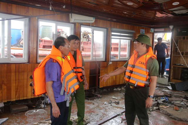 Triển khai 28 mũi tìm kiếm 4 nạn nhân mất tích vụ lật tàu
