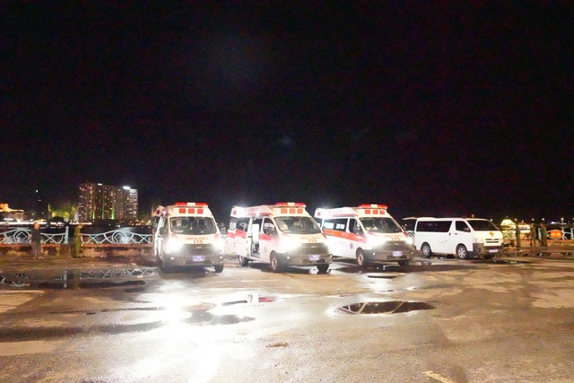 Gấu ơi về nh&agrave; đi con: Nỗi đau lật t&agrave;u tr&ecirc;n vịnh Hạ Long - Ảnh 3.