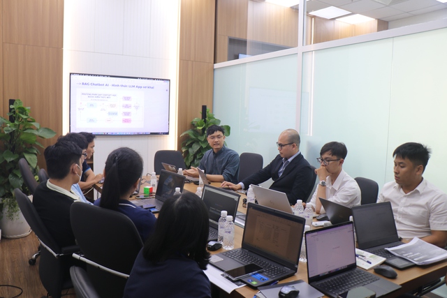 Sawaco tăng tốc chuyển đổi số: Hiện đại hóa dịch vụ, nâng cao năng lực nhân sự- Ảnh 1. Sawaco tăng tốc chuyển đổi số: Hiện đại hóa dịch vụ, nâng cao năng lực nhân sự- Ảnh 1.