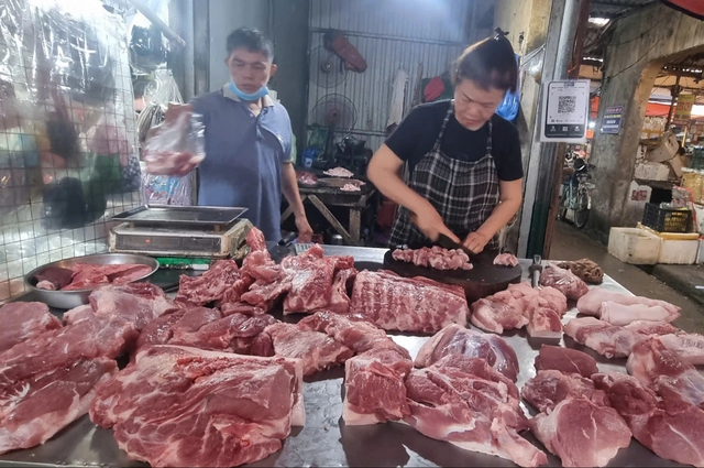Việc áp dụng thuế thu nhập cá nhân cần đảm bảo phù hợp với mức sống và thu nhập bình quân của người lao động. ẢNH: Đ.T Việc áp dụng thuế thu nhập cá nhân cần đảm bảo phù hợp với mức sống và thu nhập bình quân của người lao động. ẢNH: Đ.T
