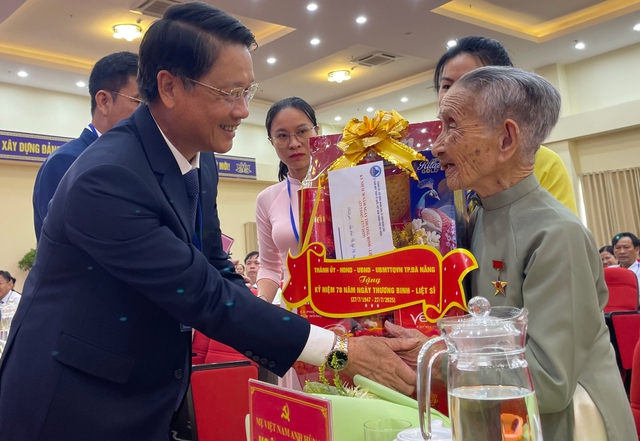 Hội An bứt phá trở thành đô thị du lịch thông minh mang hồn di sản Hội An bứt phá trở thành đô thị du lịch thông minh mang hồn di sản