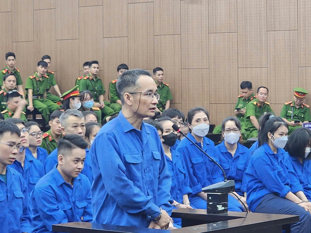 ‘Khủng bố’ Viện trưởng viện kiểm sát để đòi nợ ‘Khủng bố’ Viện trưởng viện kiểm sát để đòi nợ