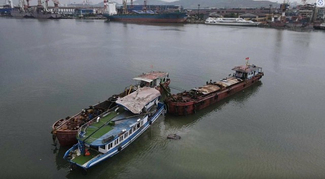 Yêu cầu nhanh chóng bồi thường bảo hiểm vụ lật tàu trên vịnh Hạ Long Yêu cầu nhanh chóng bồi thường bảo hiểm vụ lật tàu trên vịnh Hạ Long