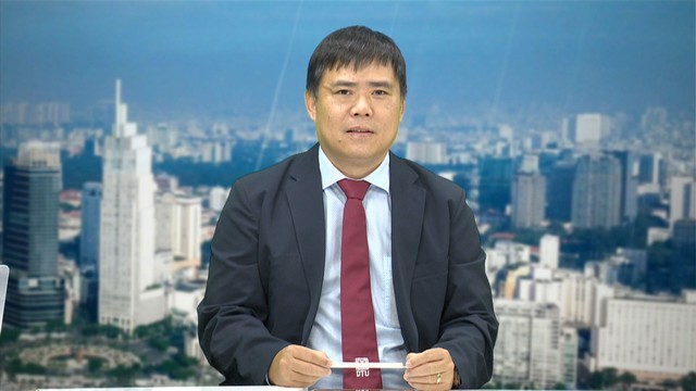 Tuyển sinh ĐH 2025: Điểm sàn khối ngành sức khỏe và sư phạm liệu có giảm? - Ảnh 3.