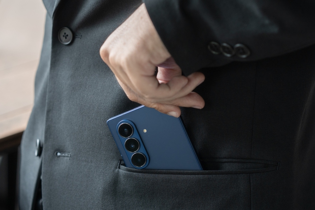 Galaxy Z Fold7: Mỏng hơn để làm được nhiều hơn  - Ảnh 2.