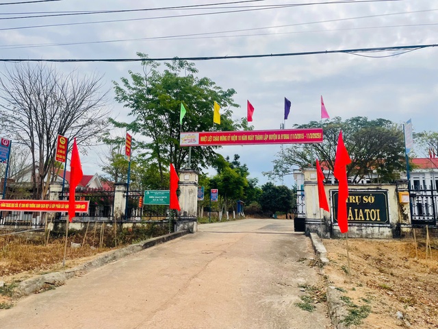 Chó mắc bệnh dại cắn nhiều người và vật nuôi Chó mắc bệnh dại cắn nhiều người và vật nuôi