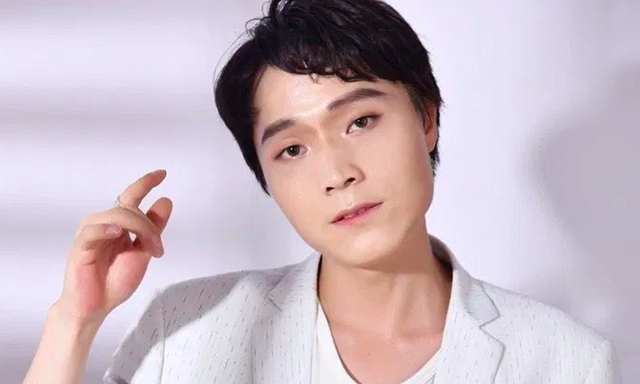 Diễn viên Trung Quốc Trương Nghệ Dương bị tử hình vì sát hại bạn gái Diễn viên Trung Quốc Trương Nghệ Dương bị tử hình vì sát hại bạn gái