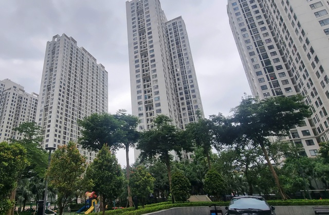 Chuyển nhượng bất động sản được miễn thuế thu nhập cá nhân khi nào?- Ảnh 1.