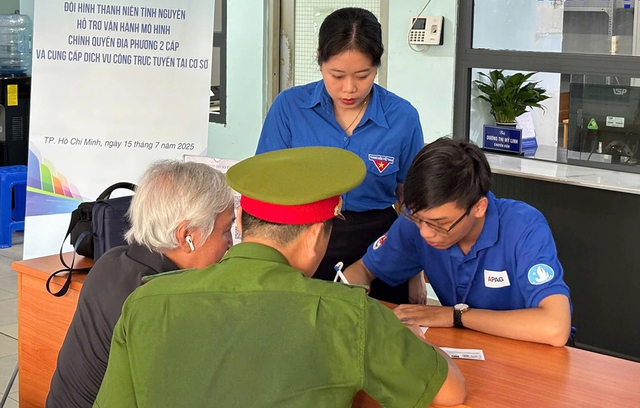 Thanh niên công an hỗ trợ thực hiện mô hình chính quyền địa phương 2 cấp- Ảnh 3. Thanh niên công an hỗ trợ thực hiện mô hình chính quyền địa phương 2 cấp- Ảnh 3.