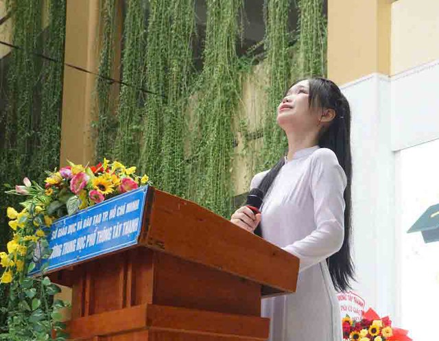 Cô học trò vượt khó khăn: Hành trình tìm kiếm ước mơ giảng đường đại học - Ảnh 2.