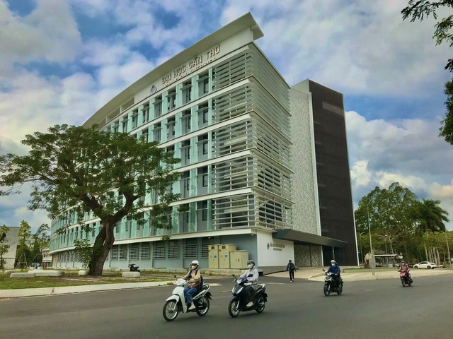 Trường ĐH Cần Thơ lấy điểm sàn từ 15-21,5 điểm - Ảnh 1.