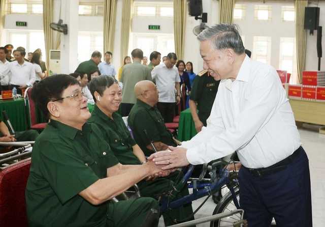 Uống nước nhớ nguồn Uống nước nhớ nguồn