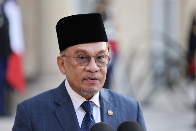 Malaysia sắp phát tiền mặt cho dân giữa lúc chi phí sinh hoạt tăng cao Malaysia sắp phát tiền mặt cho dân giữa lúc chi phí sinh hoạt tăng cao