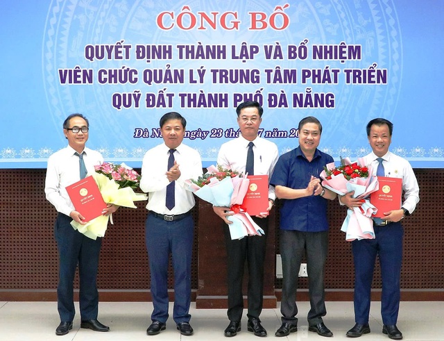Chủ tịch phường làm Phó giám đốc Trung tâm Phát triển quỹ đất TP.Đà Nẵng