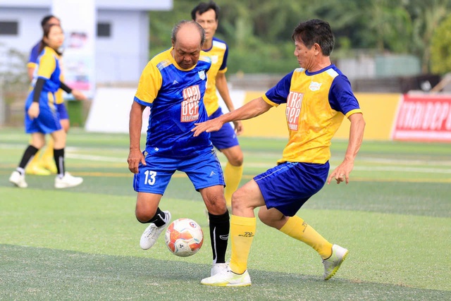 Công Nhậm lập hat-trick, Minh 'nhí' ghi cú đúp tạo kịch tính tại Trường ĐH Đồng Tháp- Ảnh 9.