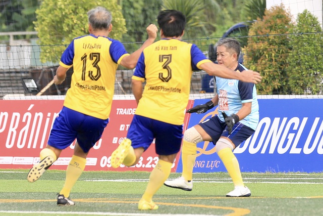 Công Nhậm lập hat-trick, Minh 'nhí' ghi cú đúp tạo kịch tính tại Trường ĐH Đồng Tháp- Ảnh 6.