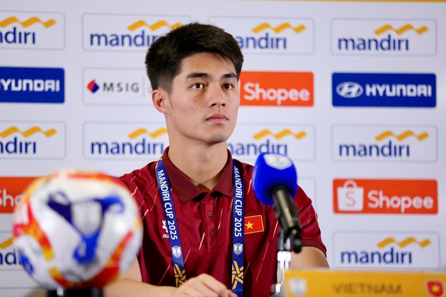 HLV Kim Sang-sik ‘soi’ cực kỹ Philippines, báo tin bất ngờ về Lý Đức: ‘U.23 Việt Nam sẽ…’- Ảnh 2.
