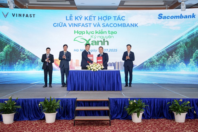 Sở hữu ngay xe điện với lãi suất cho vay hấp dẫn từ Sacombank- Ảnh 1. Sở hữu ngay xe điện với lãi suất cho vay hấp dẫn từ Sacombank- Ảnh 1.