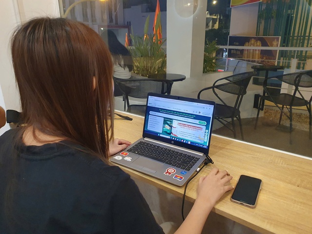 Tốt nghiệp đại học nhưng viết không được hồ sơ xin việc? - Ảnh 1.